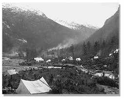 Lager 13 Km vor dem Pa&szlig;